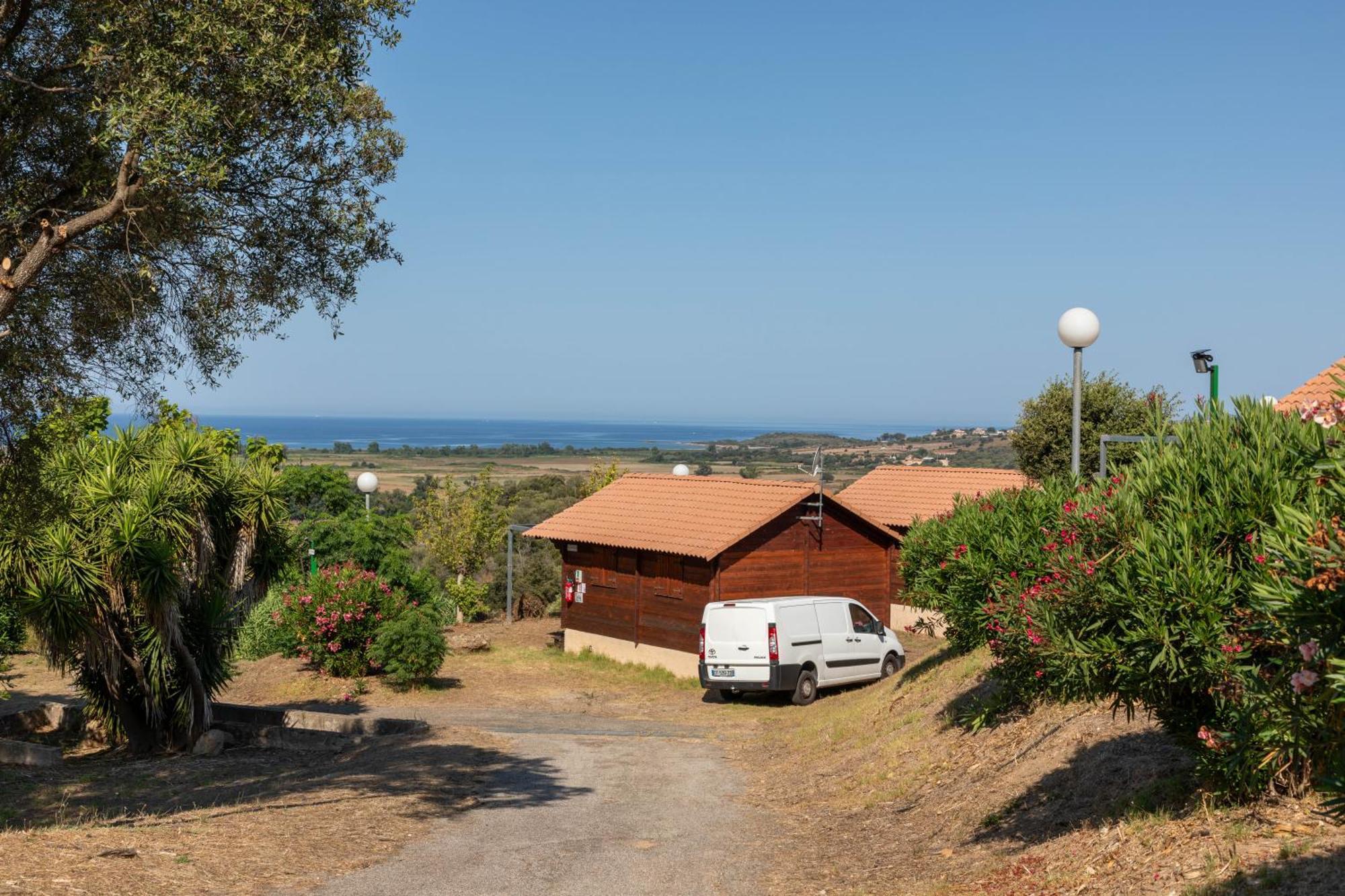 Camping Les Couchants Casaglione Bagian luar foto